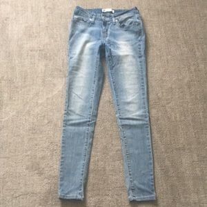 Levi’s jegging sz 26
